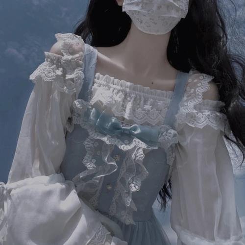 天使与怨灵
